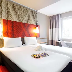 https://ibis-hotel-hamburg-st-pauli-messe.hamburg-hotels-de.com