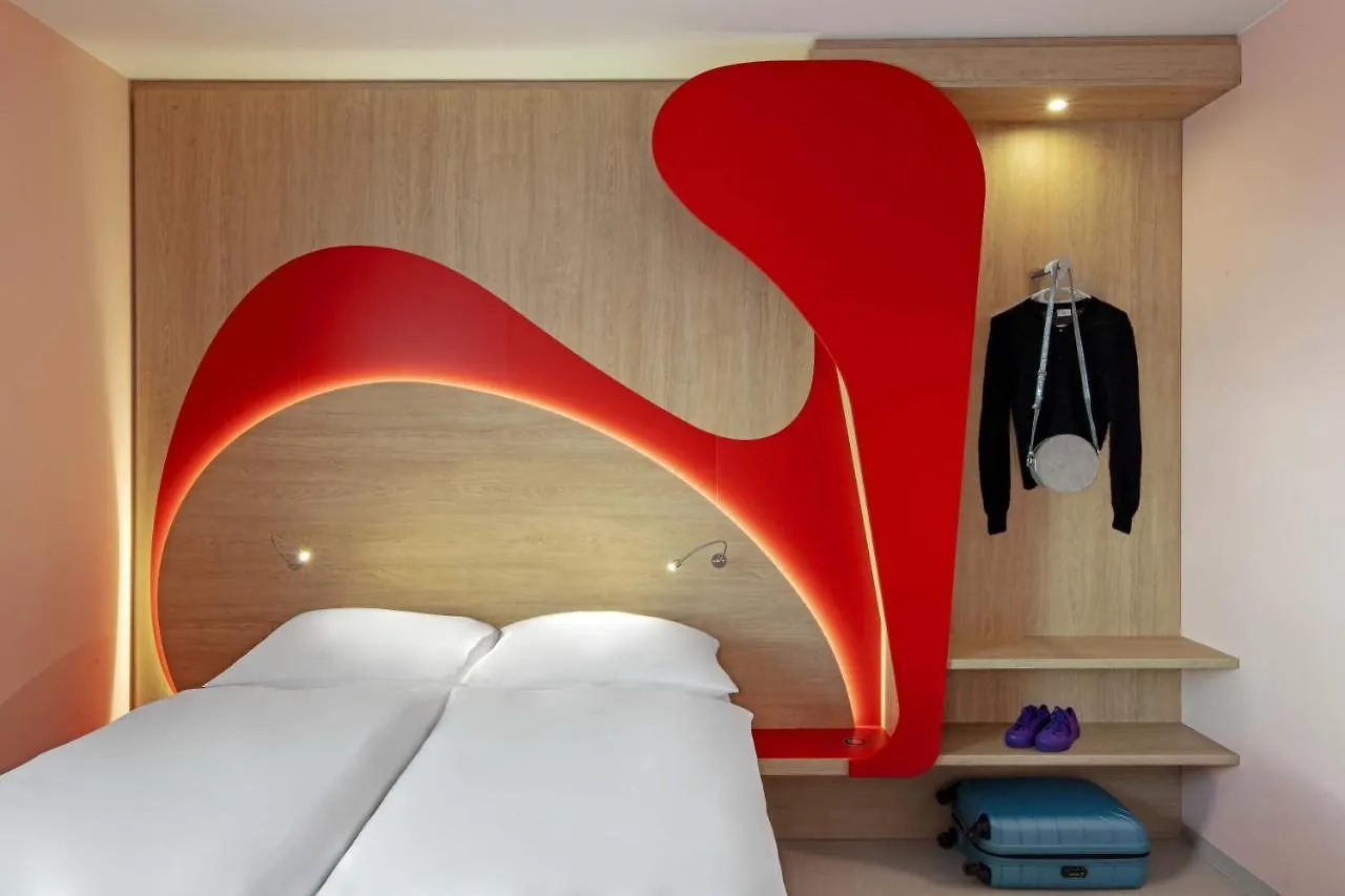 ***  ホテル Prize By Radisson, Munich Airport ハルベルクモース ドイツ