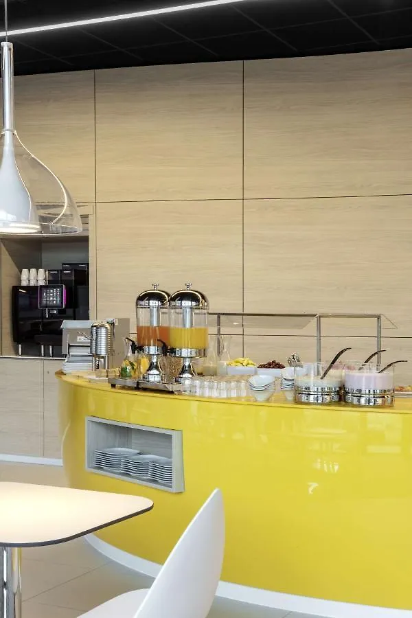 ホテル Prize By Radisson, Munich Airport ハルベルクモース