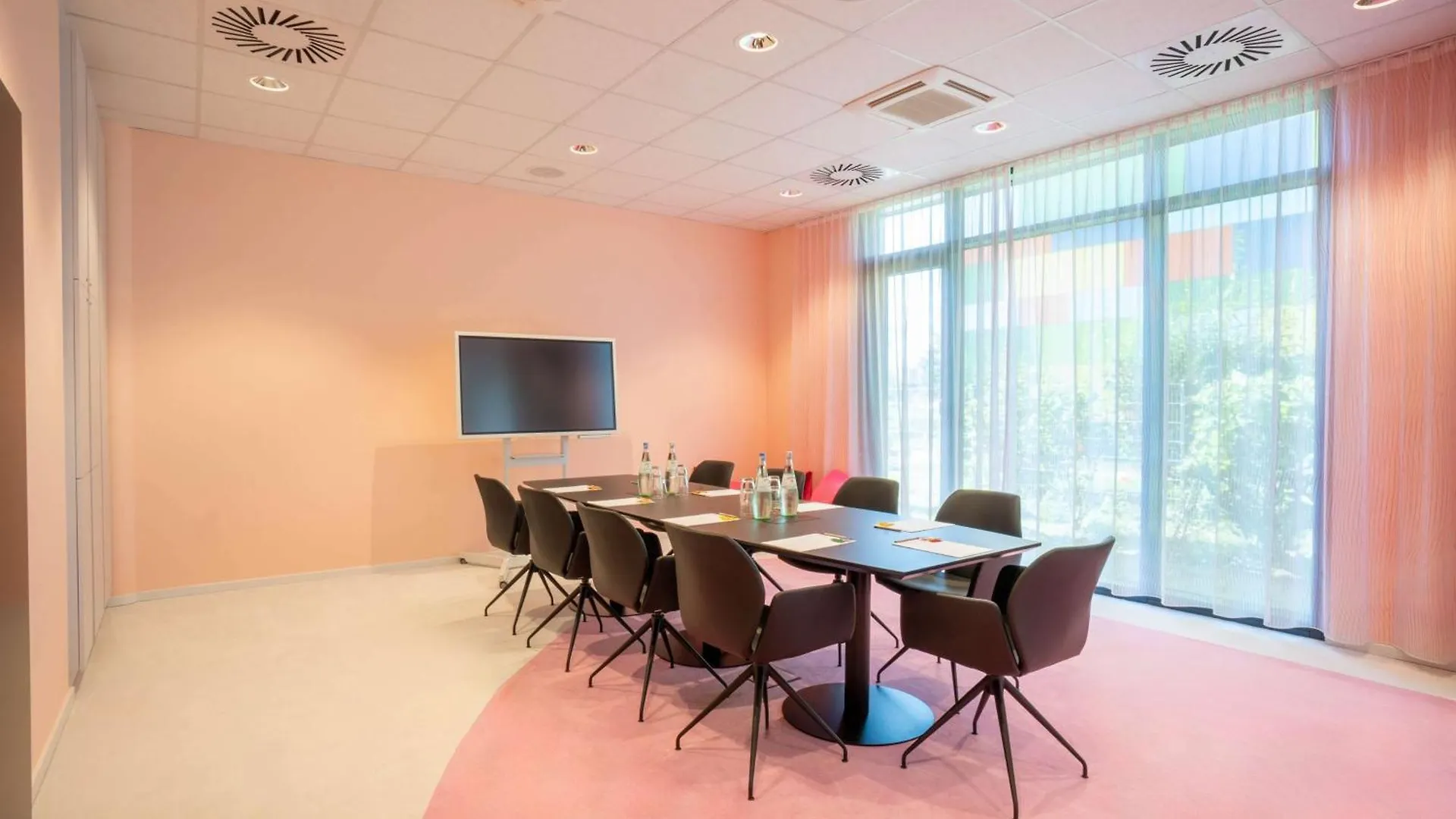 ホテル Prize By Radisson, Munich Airport ハルベルクモース ドイツ